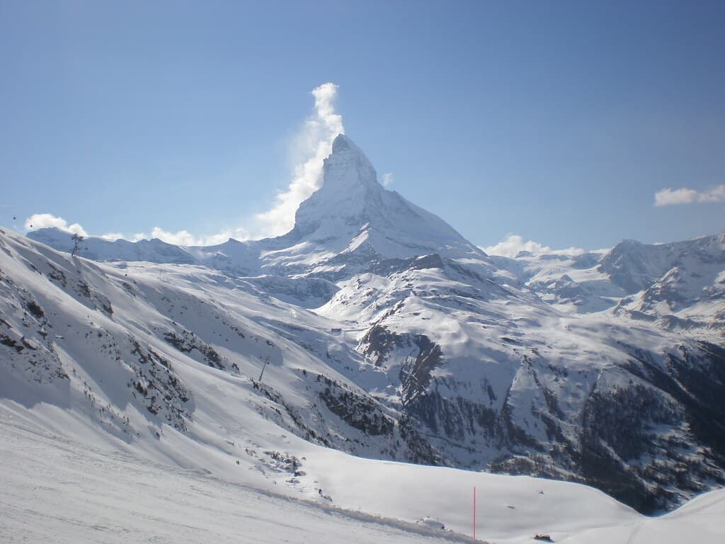 #3 Zermatt, Switzerland — Top 10 Best Ski Resorts Worldwide
