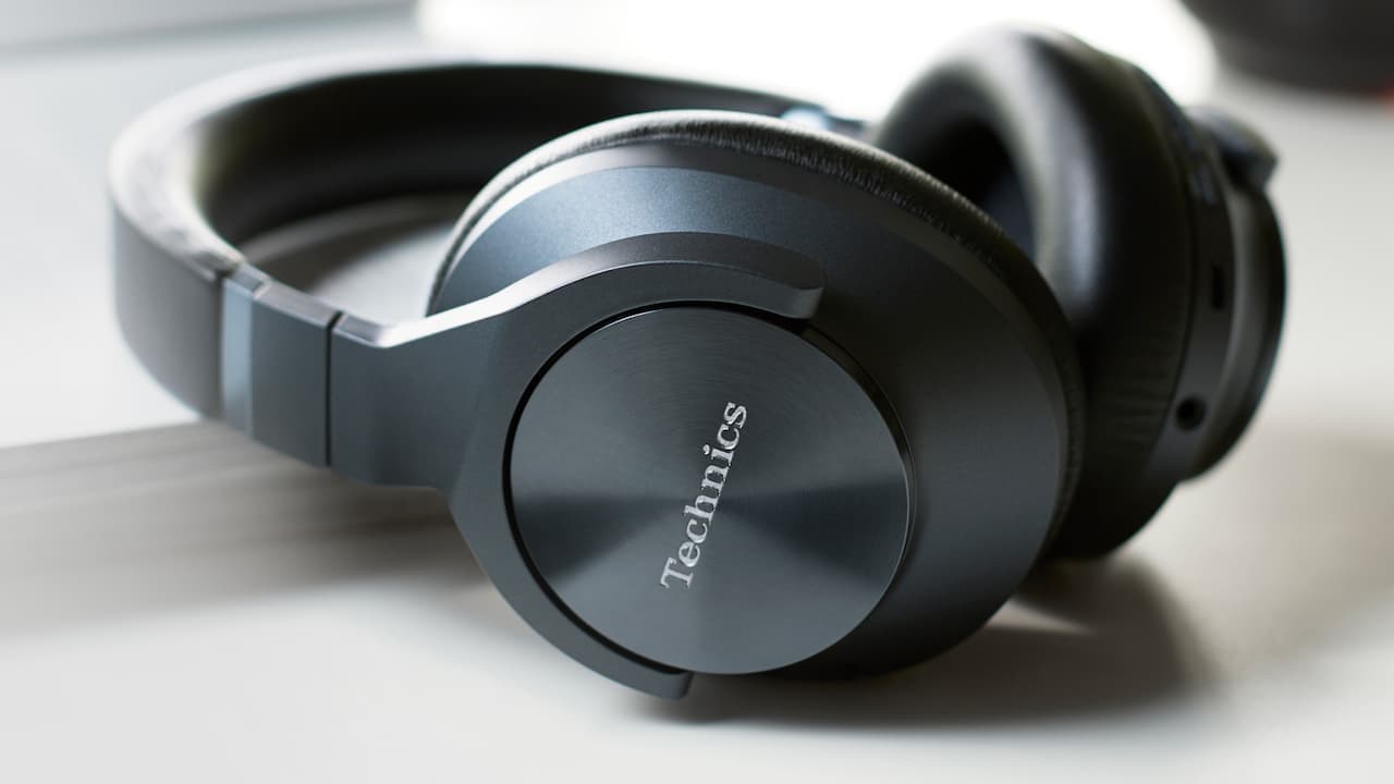 #8 Technics EAH-A800 — Top 10 Best Noise Cancelling Headphones 2026