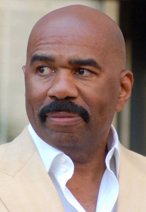 #6 Steve Harvey Crowns Wrong Miss Universe (2015) — Top 10 Worst Award Show Moments