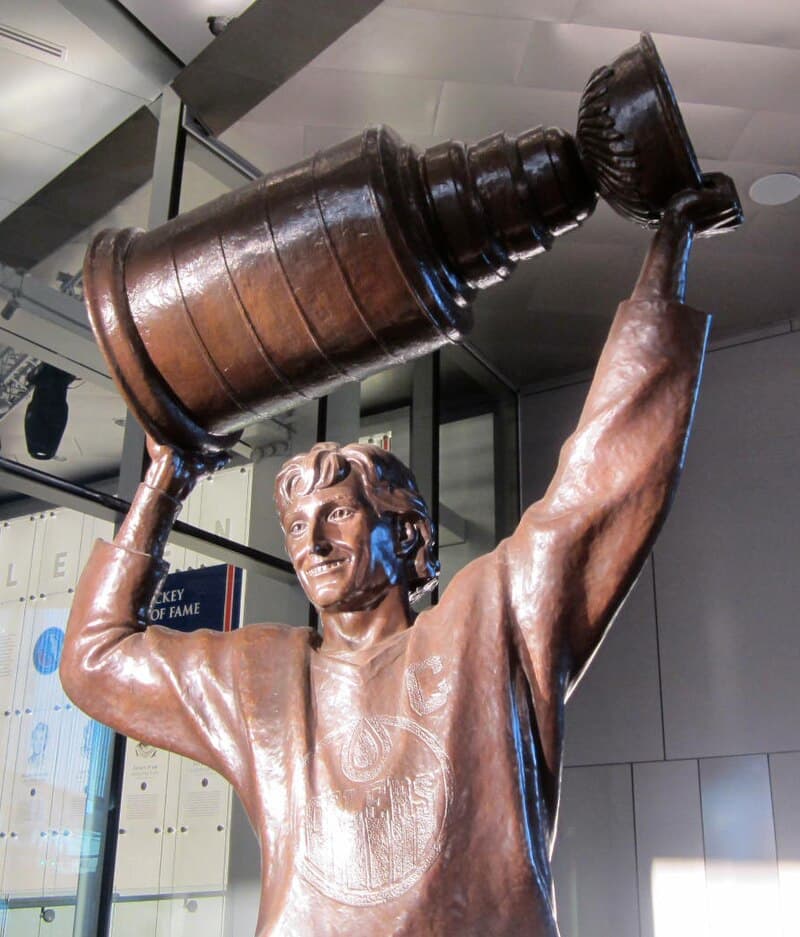 #3 Wayne Gretzky to the Kings (1988) — Top 10 Worst Sports Trades in History