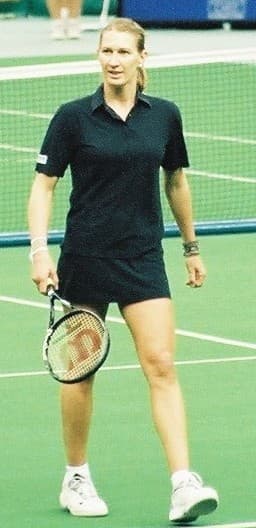 #5 Steffi Graf — Top 10 Best Tennis Players of All Time