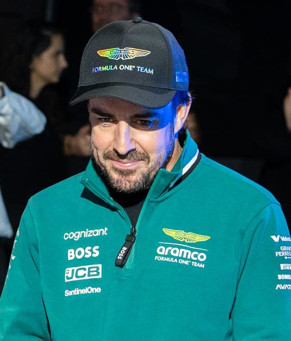 #9 Fernando Alonso — Top 10 Best F1 Drivers of All Time