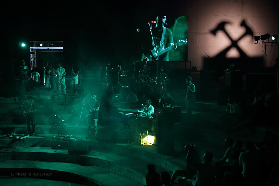 #3 Pink Floyd — Top 10 Best Rock Bands of All Time