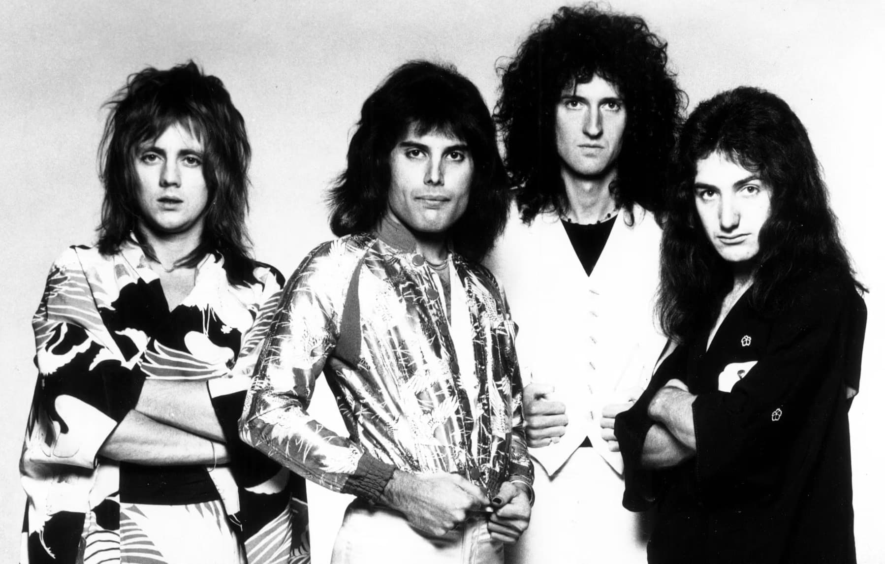 #5 Queen — Top 10 Best Rock Bands of All Time