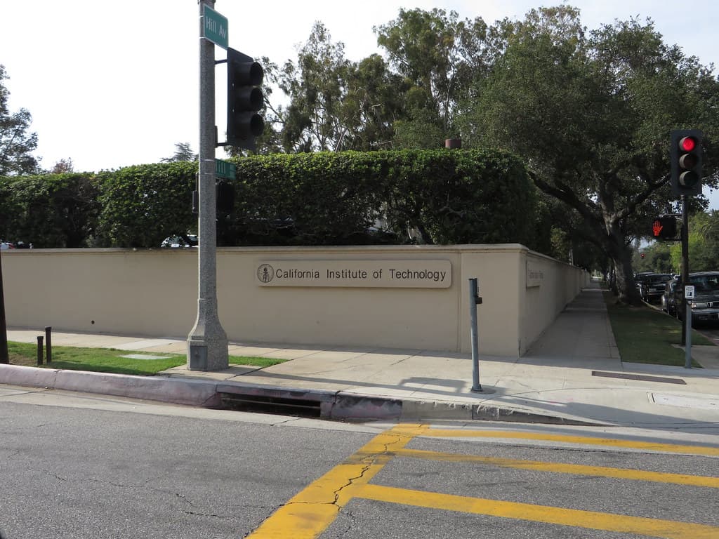 #4 Caltech Division of Engineering and Applied Science — Top 10 Best STEM Programs in the World 2026