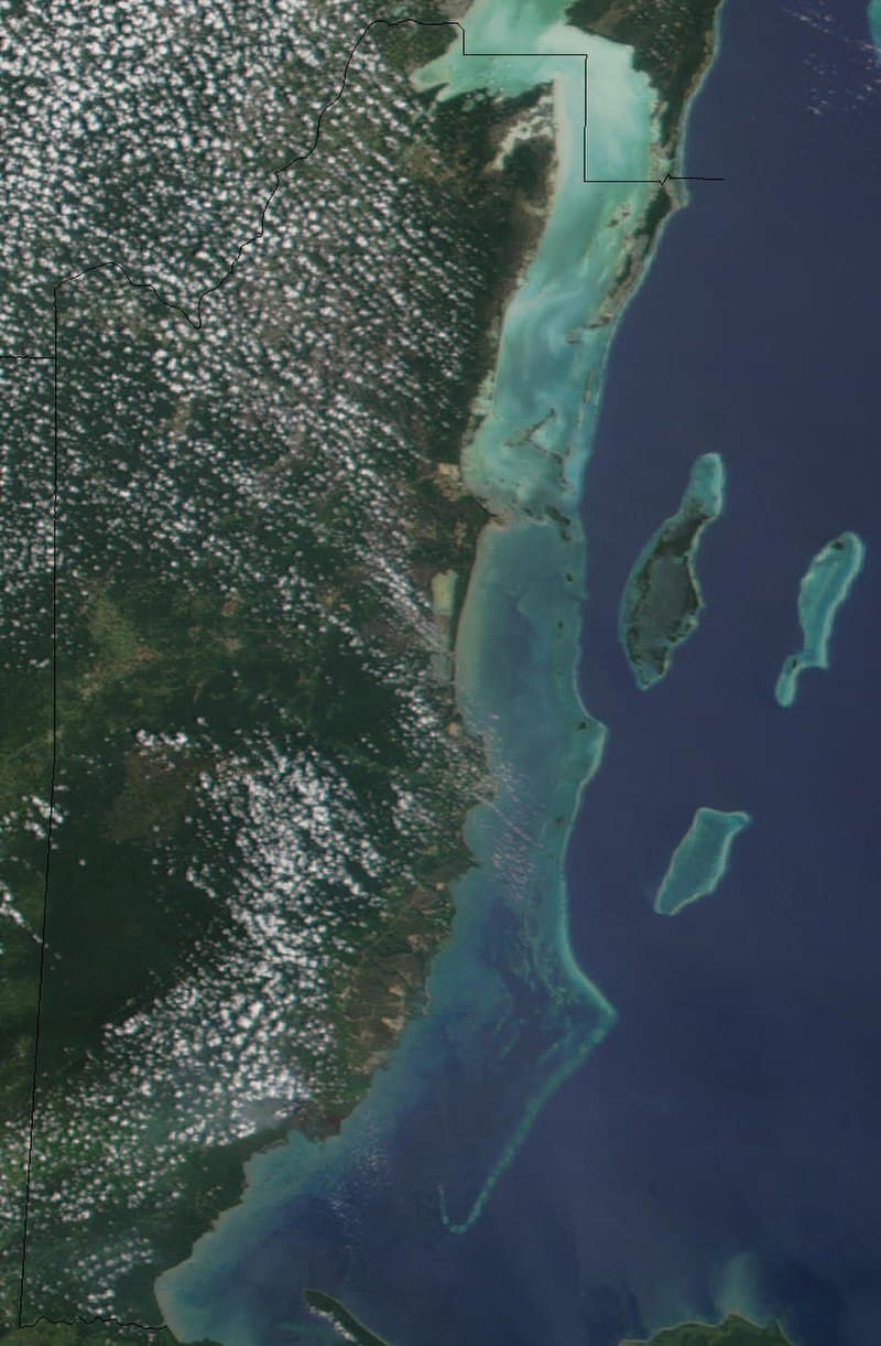 #3 Mesoamerican Barrier Reef, Belize to Honduras — Top 10 Most Beautiful Coral Reefs