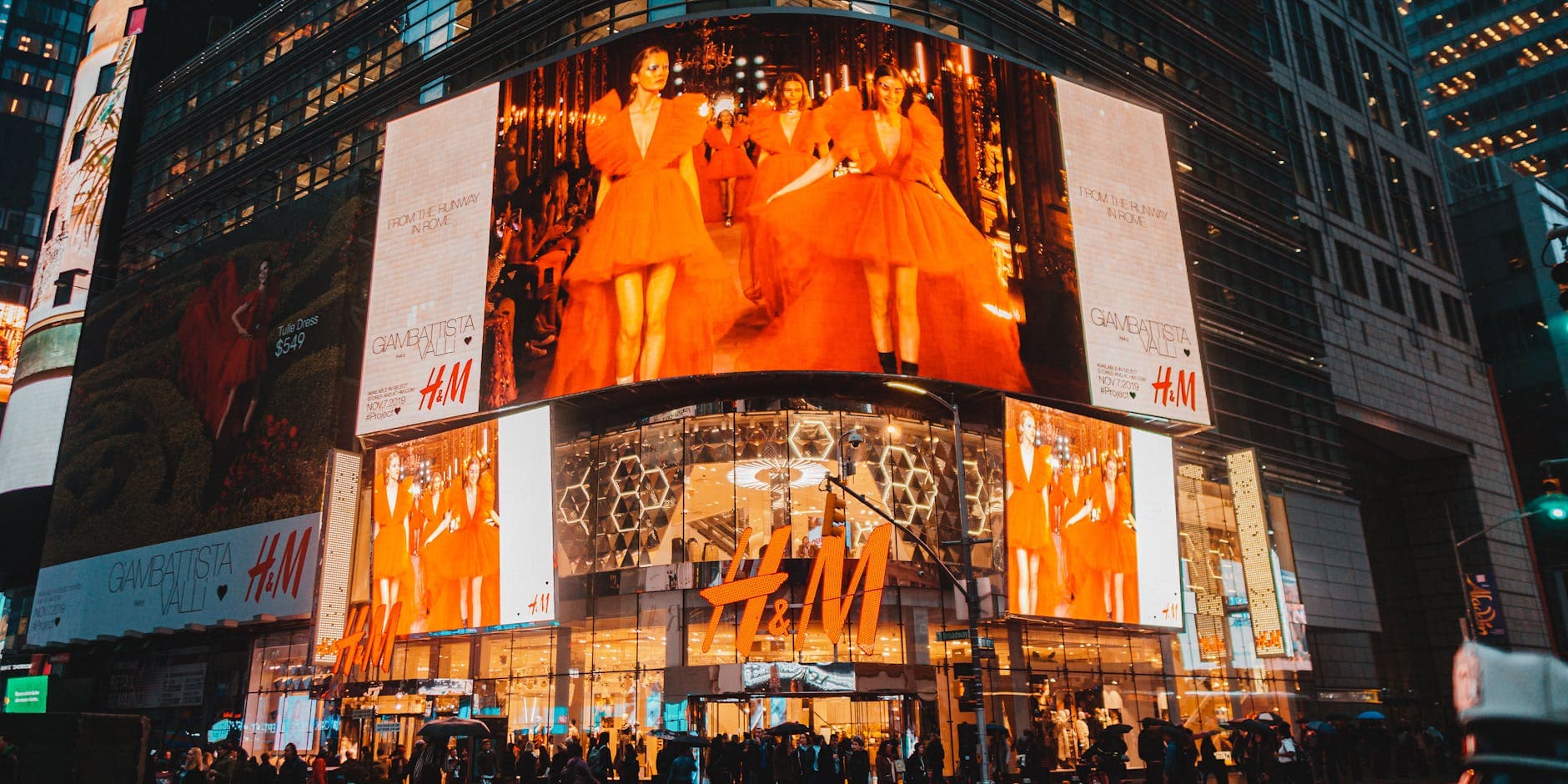 #3 H&M x Versace (2011) — Top 10 Worst Fashion Collaborations of All Time