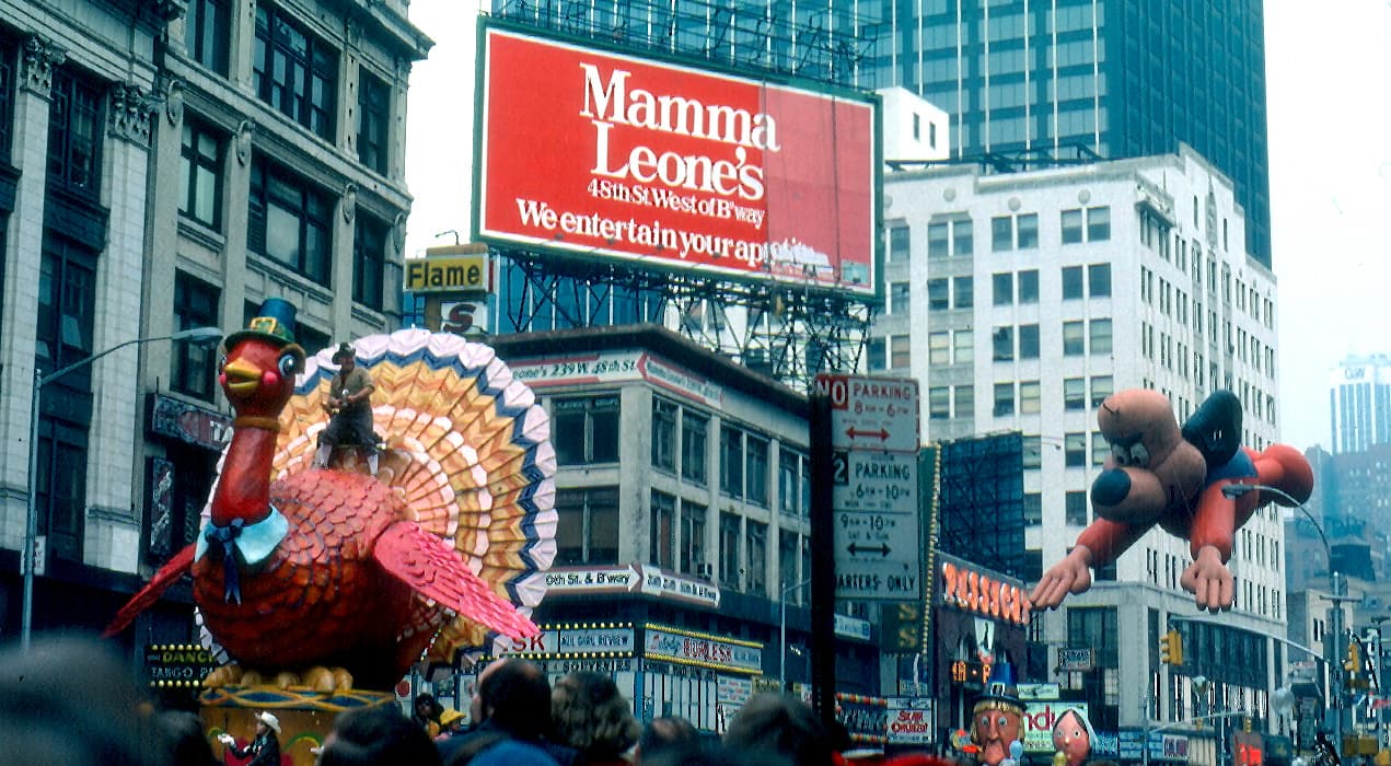 #5 Thanksgiving Day Parade Viewing (New York) — Top 10 Most Overrated Holiday Events