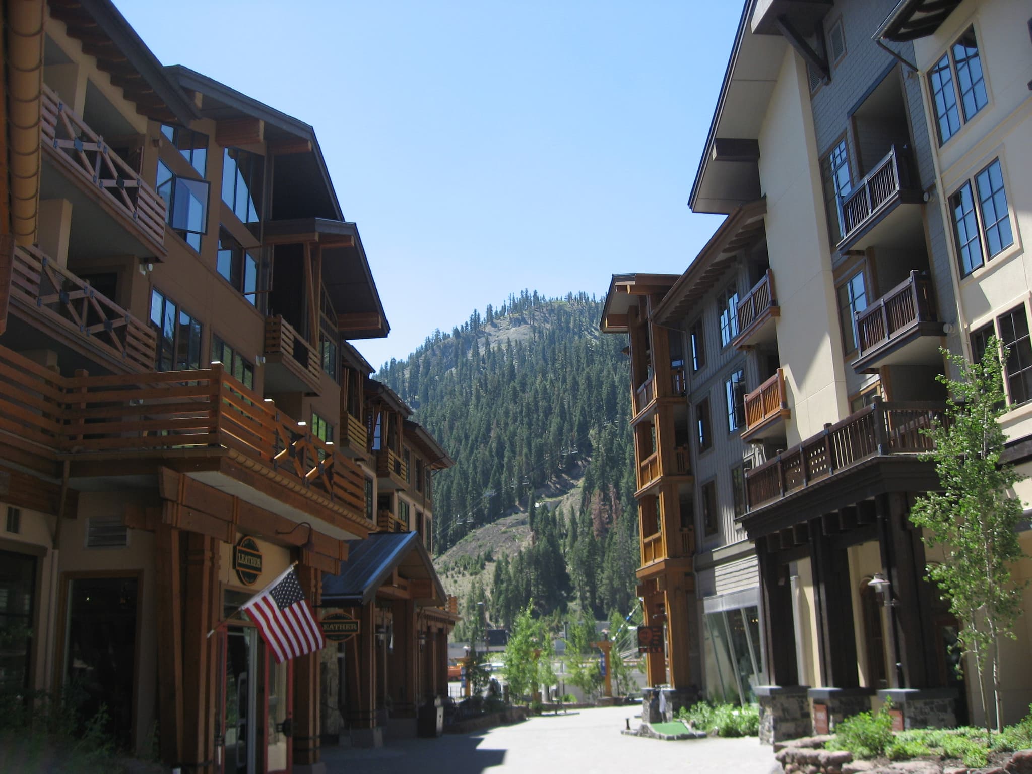 #10 Squaw Valley Alpine Meadows — Top 10 Ski Resorts in the USA 2026