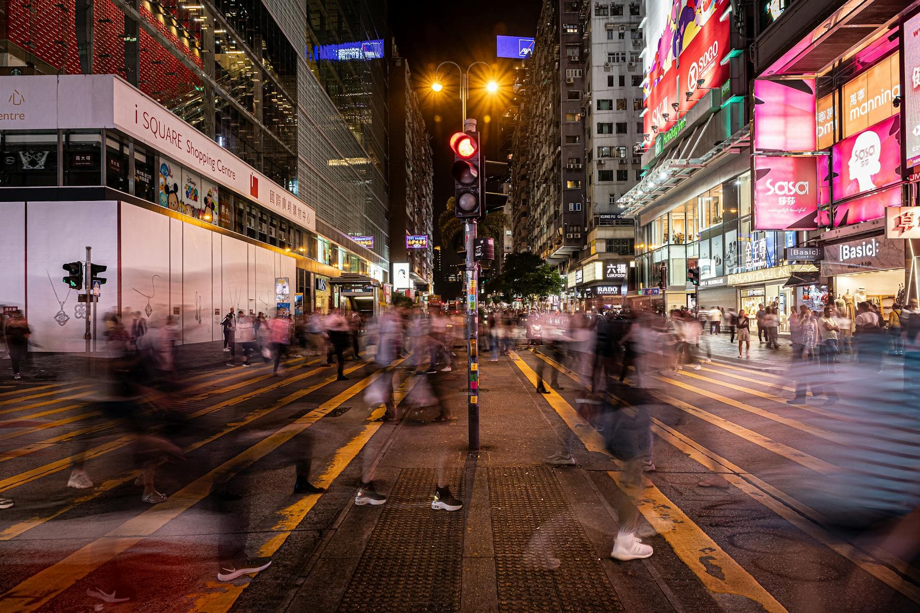 #8 Eyebar at iSquare — Top 10 Rooftop Bars in Hong Kong 2026