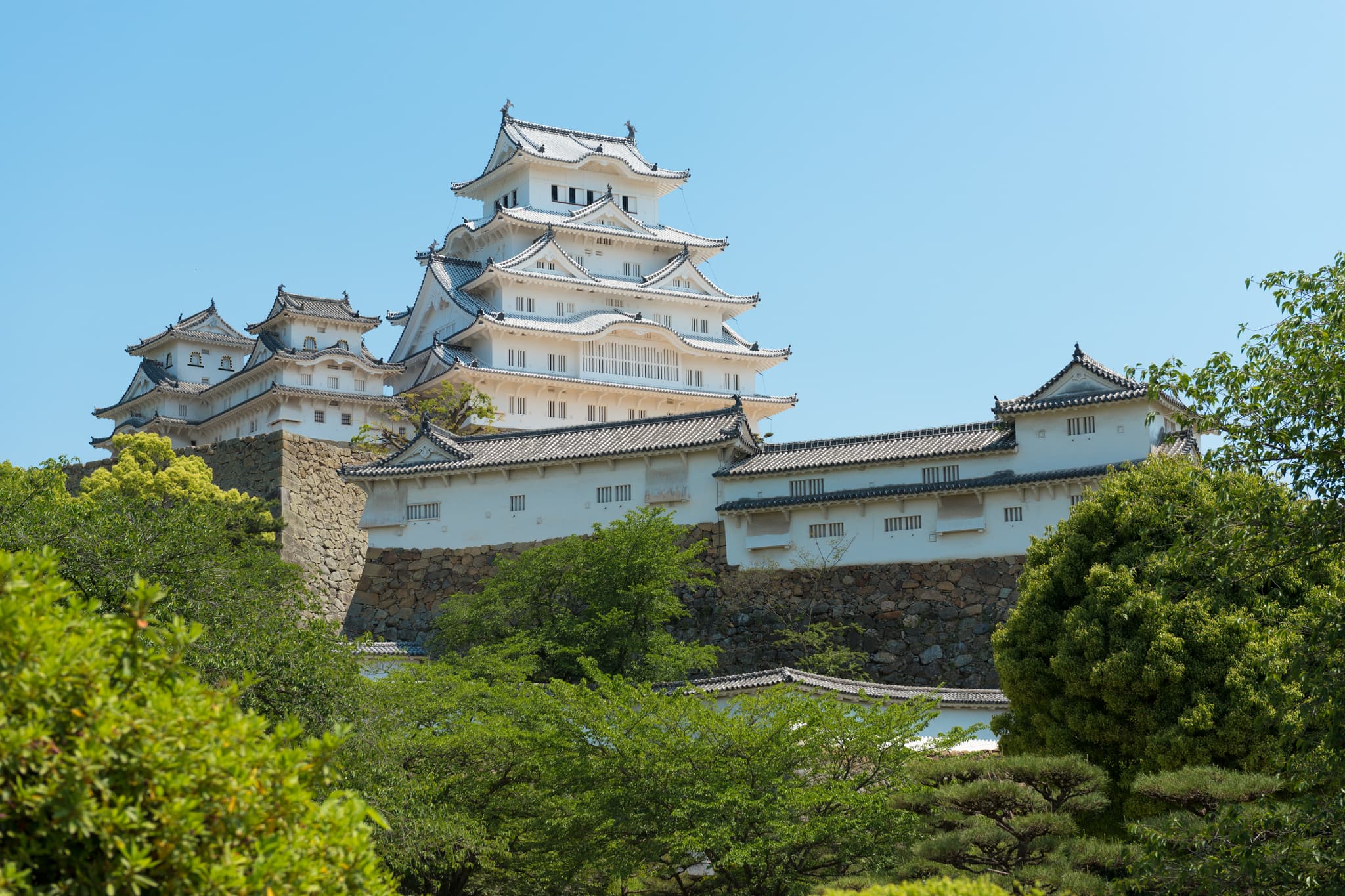 #5 Himeji Castle — Top 10 Cherry Blossom Spots in Japan 2026