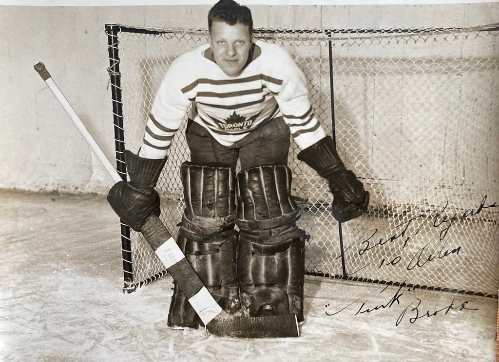 #2 Toronto Maple Leafs — Top 10 Canadian NHL Teams of All Time