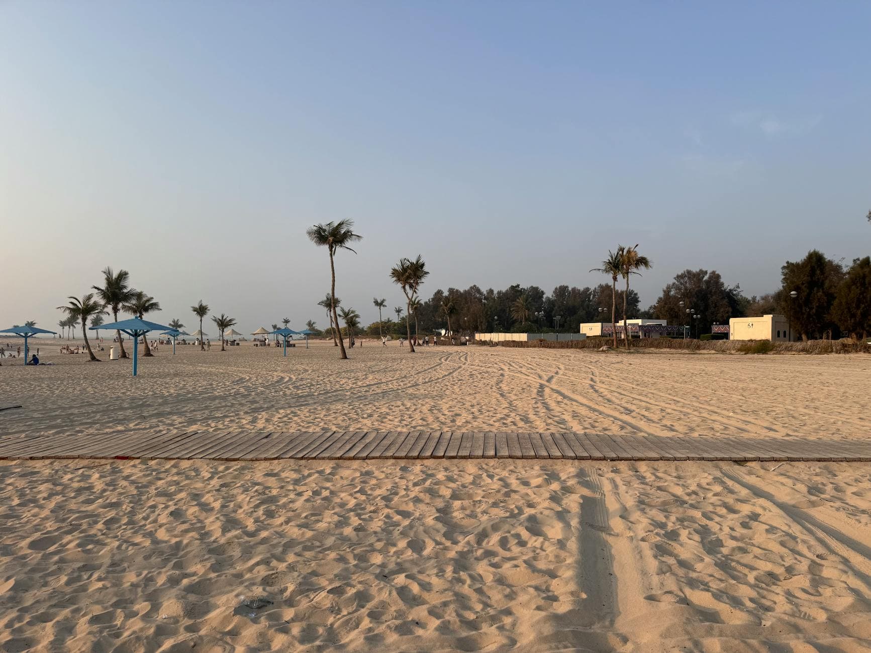 #8 Al Mamzar Beachfront Park (AED 5) — Top 10 Free & Cheap Activities in Dubai 2026 (Under AED 100)