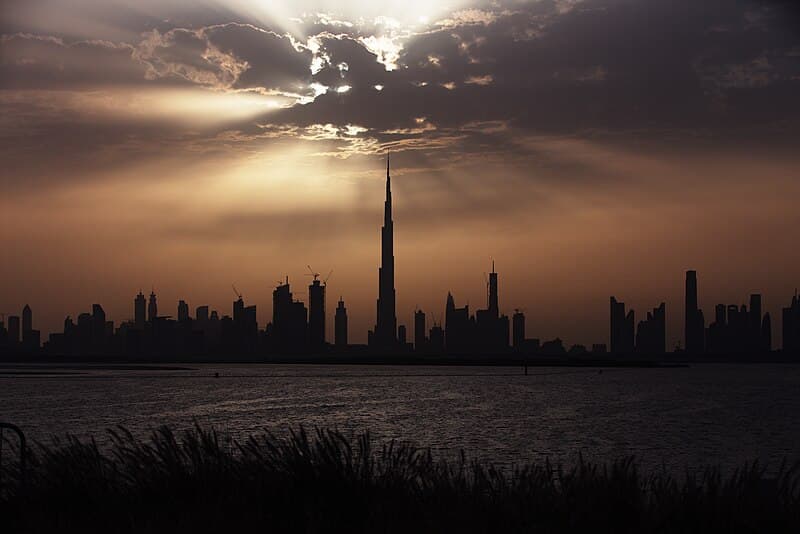 #7 Dubai Real Estate Freehold Law (2002) — Top 10 Reasons Dubai Became a Global City