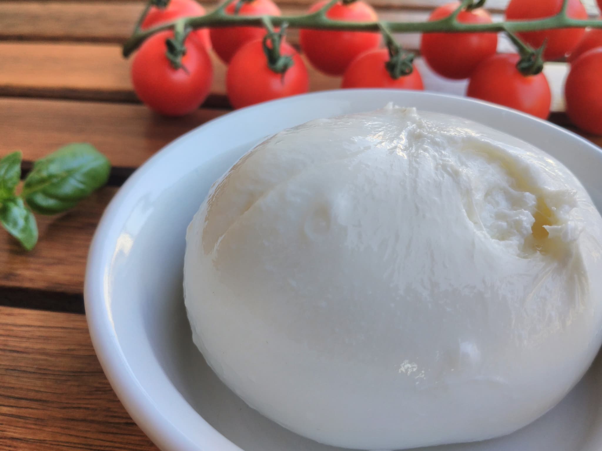 #5 Burrata — Top 10 Italian Cheeses in 2026