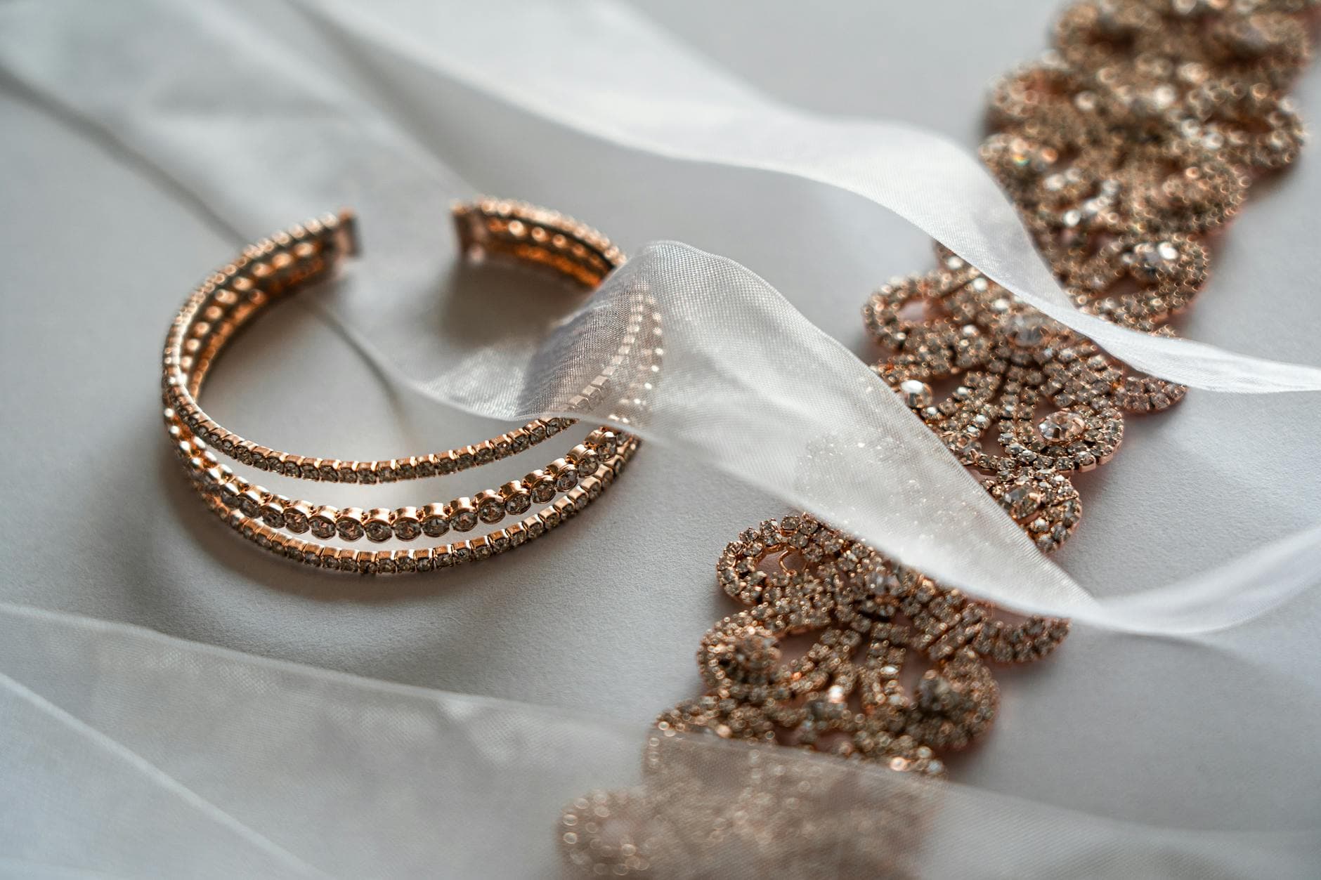 #3 Laopu Gold (老铺黄金) — Top 10 Chinese Luxury Brands Redefining Global Fashion in 2025
