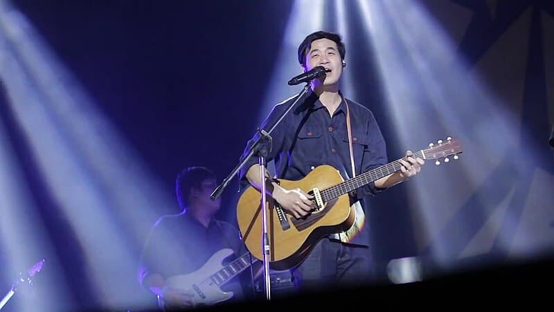 #5 Stamp Apiwat — Top 10 Thai Music Artists in 2026