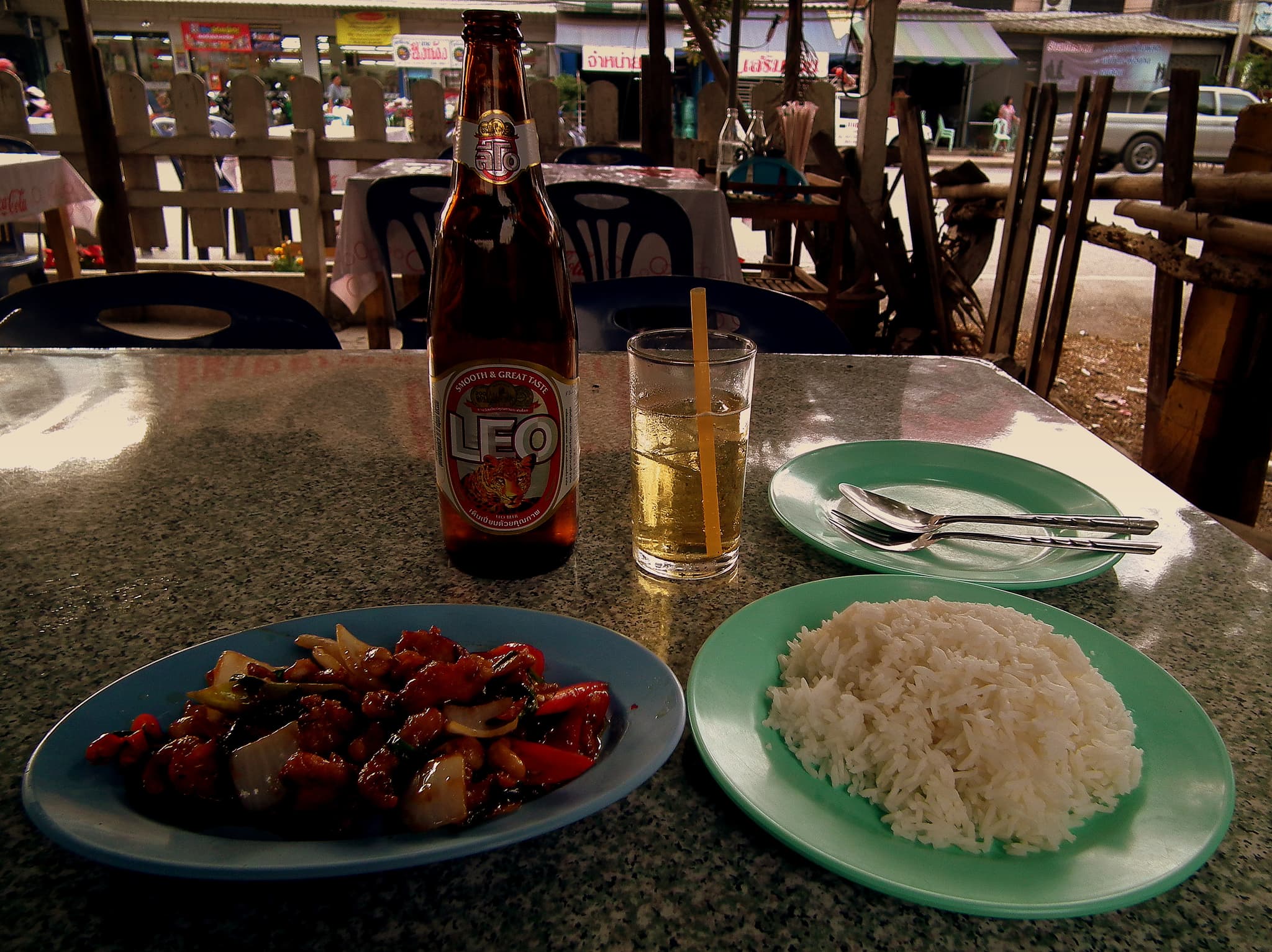 #3 Leo Beer — Top 10 Thai Beers & Drinks in 2026
