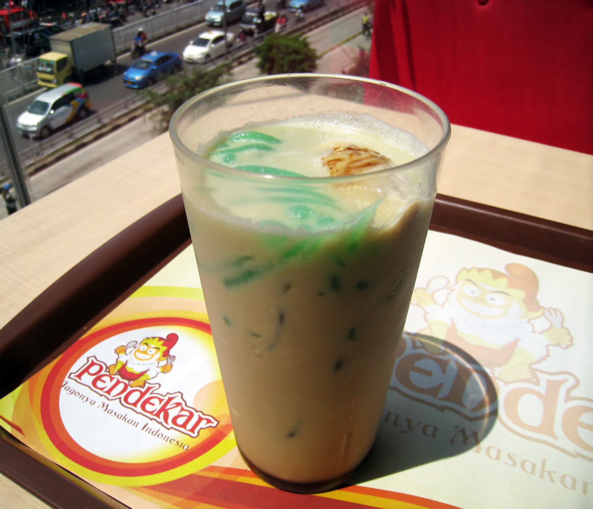 #1 Es Cendol — Top 10 Indonesian Desserts in 2026