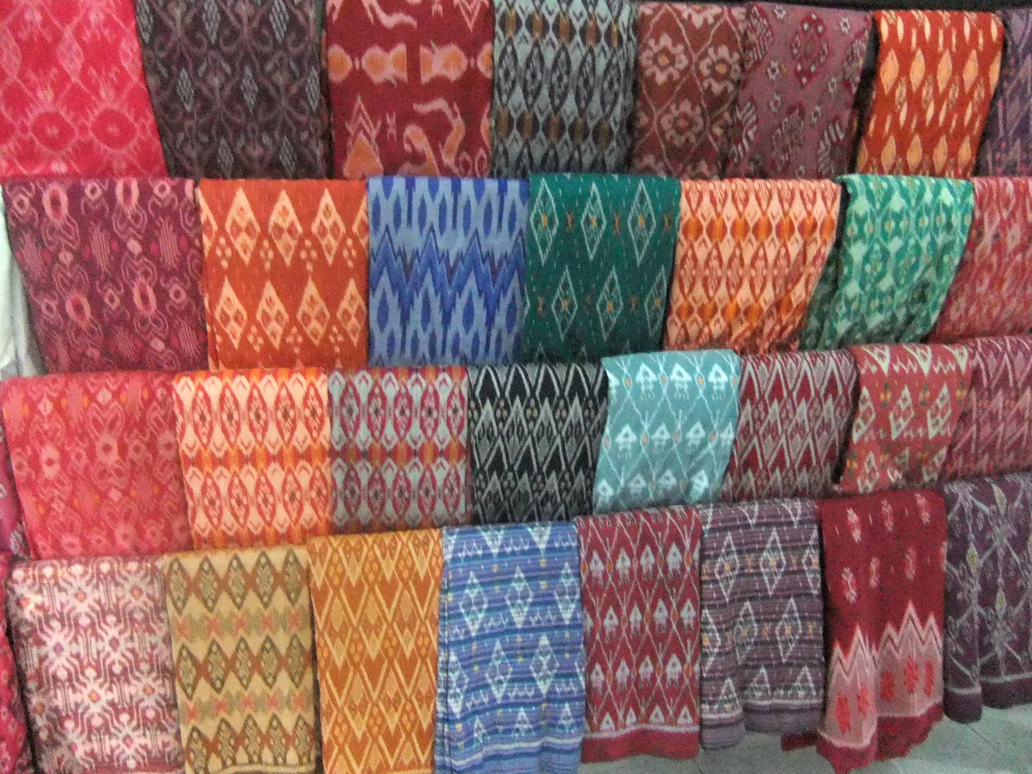 #5 Ikat Weaving — Top 10 Indonesian Batik & Fashion in 2026