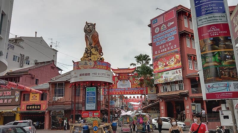 #4 Malacca's Jonker Street Night Market — Top 10 Malaysian Street Food Experiences in 2026