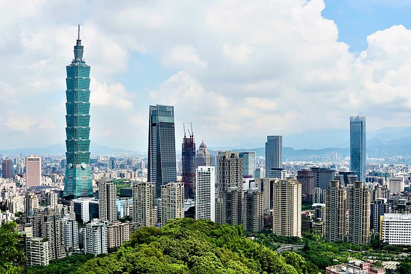 #8 Tamsui–Bali Left Bank Trail — Top 10 Cycling Routes in Taiwan in 2026