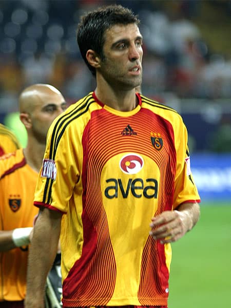#1 Hakan Sukur — Top 10 Turkish Sports Heroes of All Time