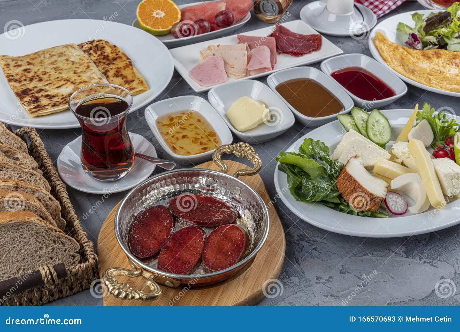 #1 Serpme Kahvalti (Spread Breakfast) — Top 10 Turkish Breakfast Traditions in 2026