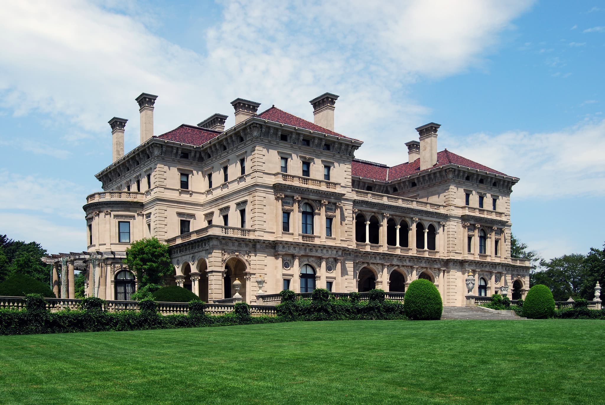 #10 The Gilded Age — Top 10 Most Popular Shows on HBO Max