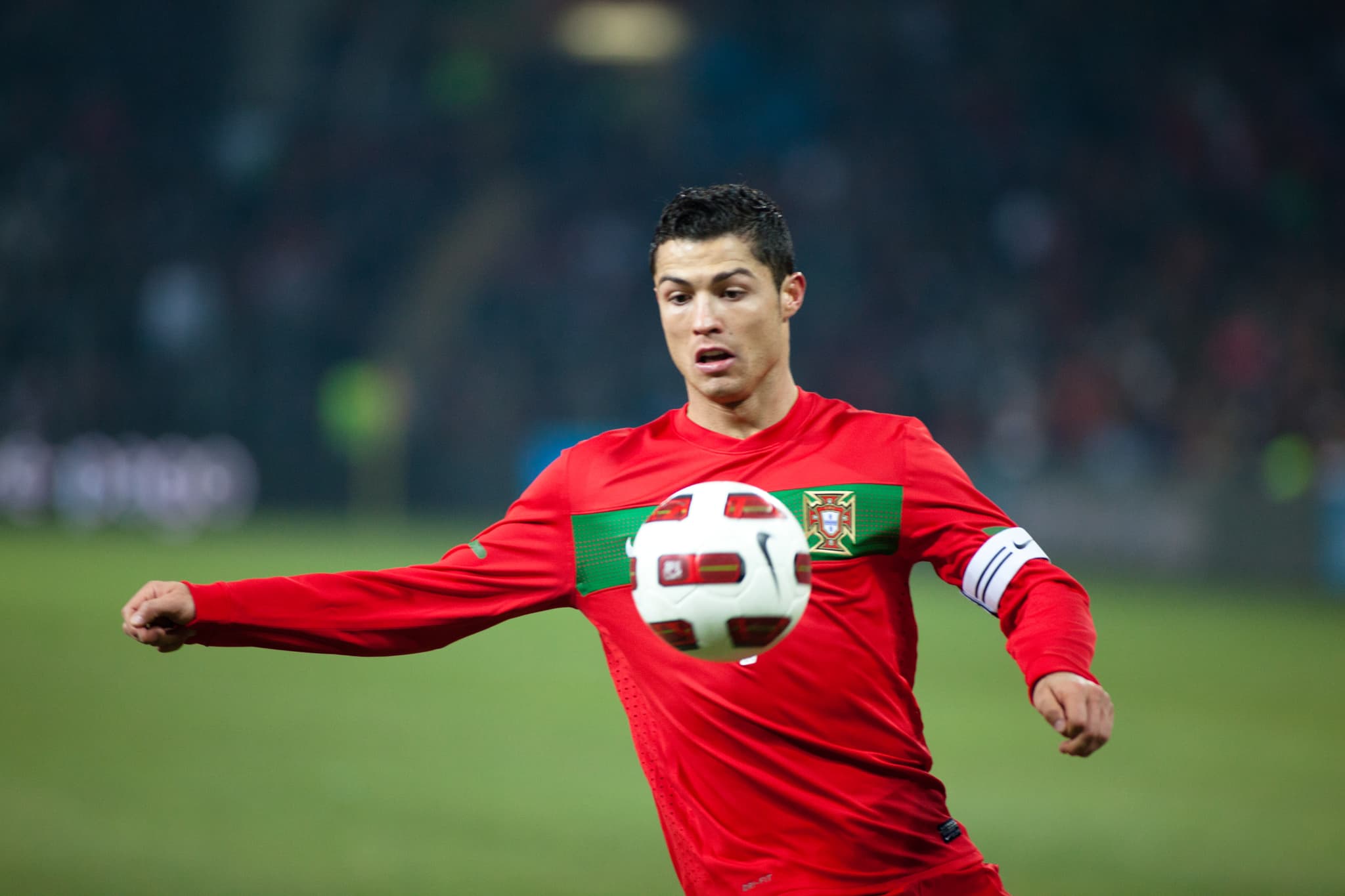 #2 Cristiano Ronaldo (@cristiano) — Top 10 Most Followed Instagram Accounts in the World