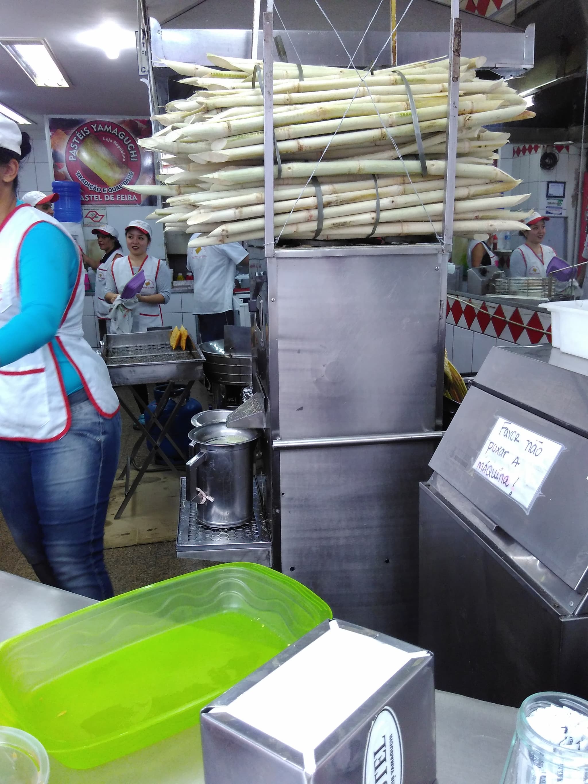 #10 Caldo de Cana — Top 10 Brazilian Street Foods