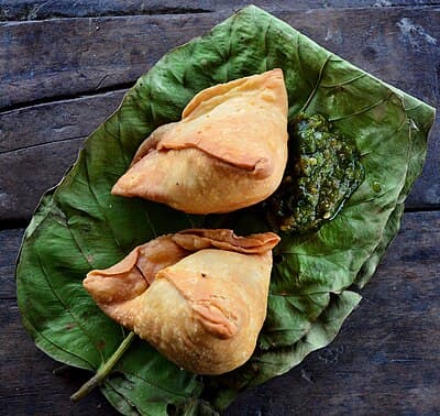 #5 Samosa — Top 10 Indian Street Foods