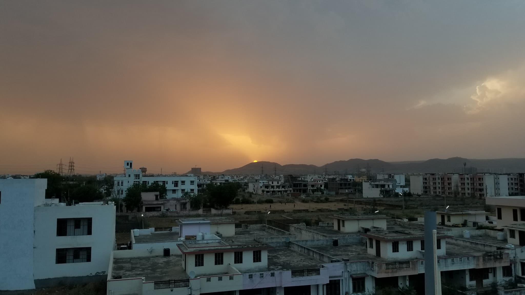 #1 Rajasthan (Jaipur, Jodhpur, Udaipur, Jaisalmer) — Top 10 Travel Destinations in India