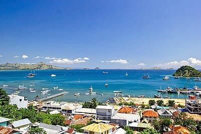 #6 Labuan Bajo — Top 10 Tourist Destinations in Indonesia
