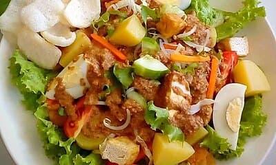 #4 Gado-Gado — Top 10 Indonesian Street Foods