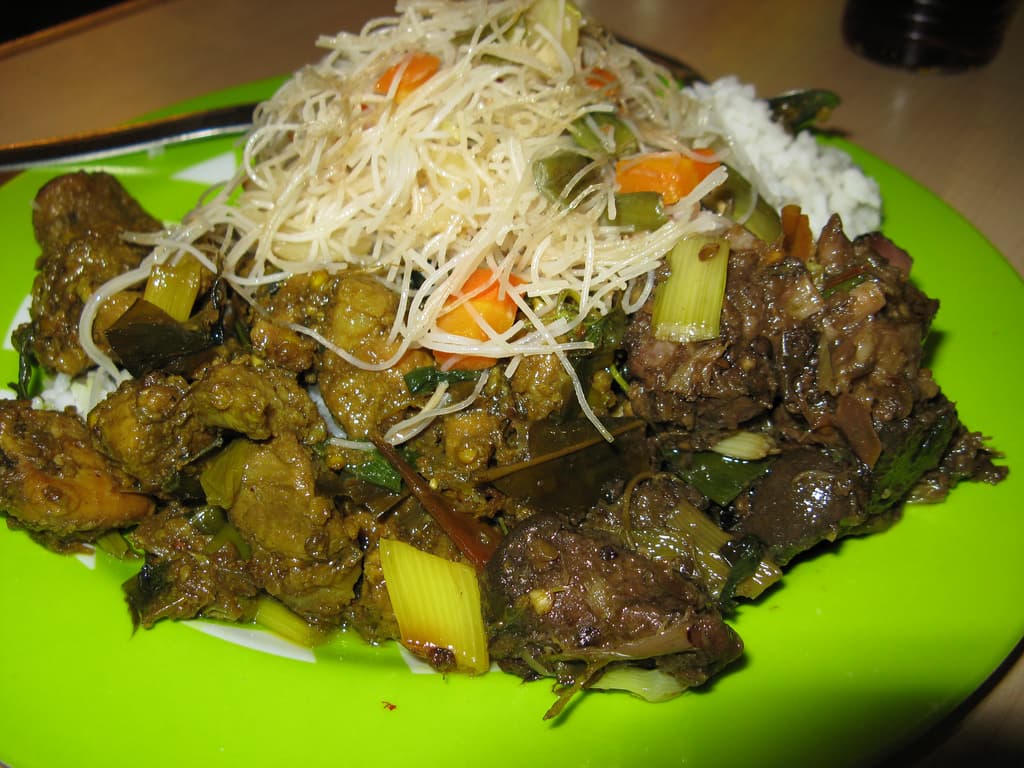 #6 Manado Cuisine (North Sulawesi) — Top 10 Indonesian Regional Cuisines