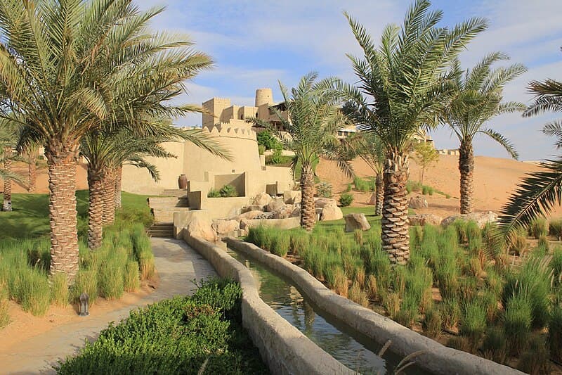 #5 Qasr Al Sarab Desert Resort by Anantara, Abu Dhabi — Top 10 Middle Eastern Luxury Hotels