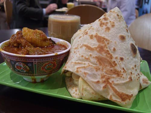 #7 Roti (Thai Crispy Flatbread) — Top 10 Thai Street Foods