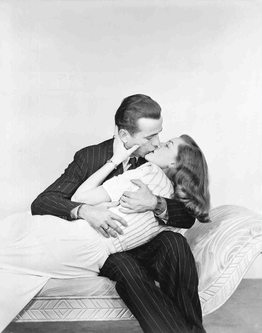 #6 The Big Sleep — Raymond Chandler (1939) — Mystery & Thriller: The Page-Turners Right Now