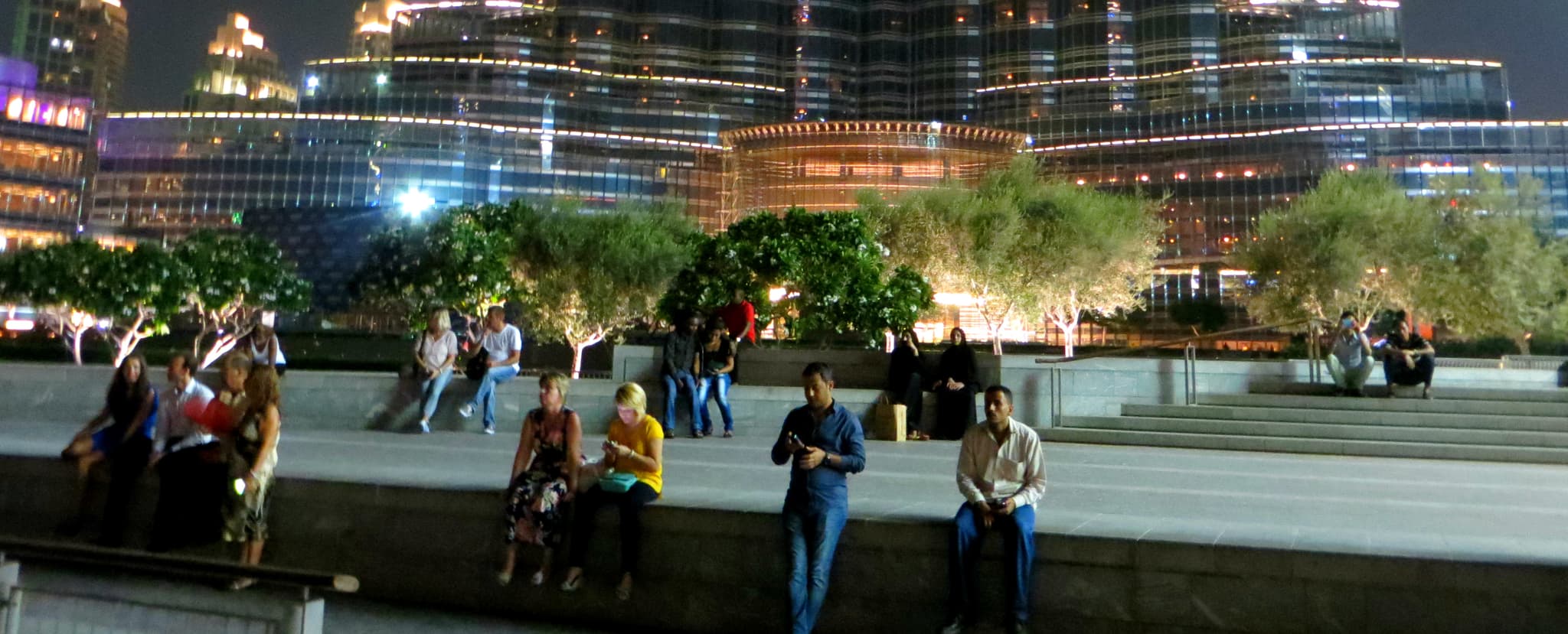 #5 Dubai Mall — Dubai, UAE — Top 10 Biggest Shopping Malls in the World