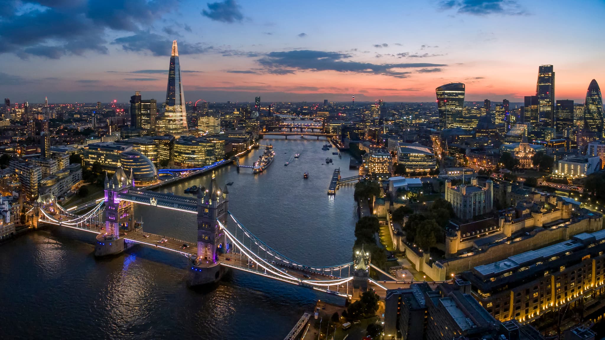 #7 London — Top 10 Most Expensive Cities for Shopping in the World (Surprising #1!)