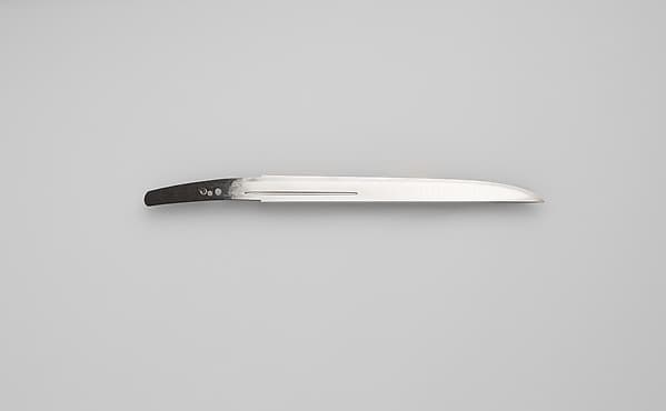 #9 Blade for a Dagger (Tanto) — Japanese (ca. 1315–16) — Arms, Armor and Martial Splendor Through the Ages