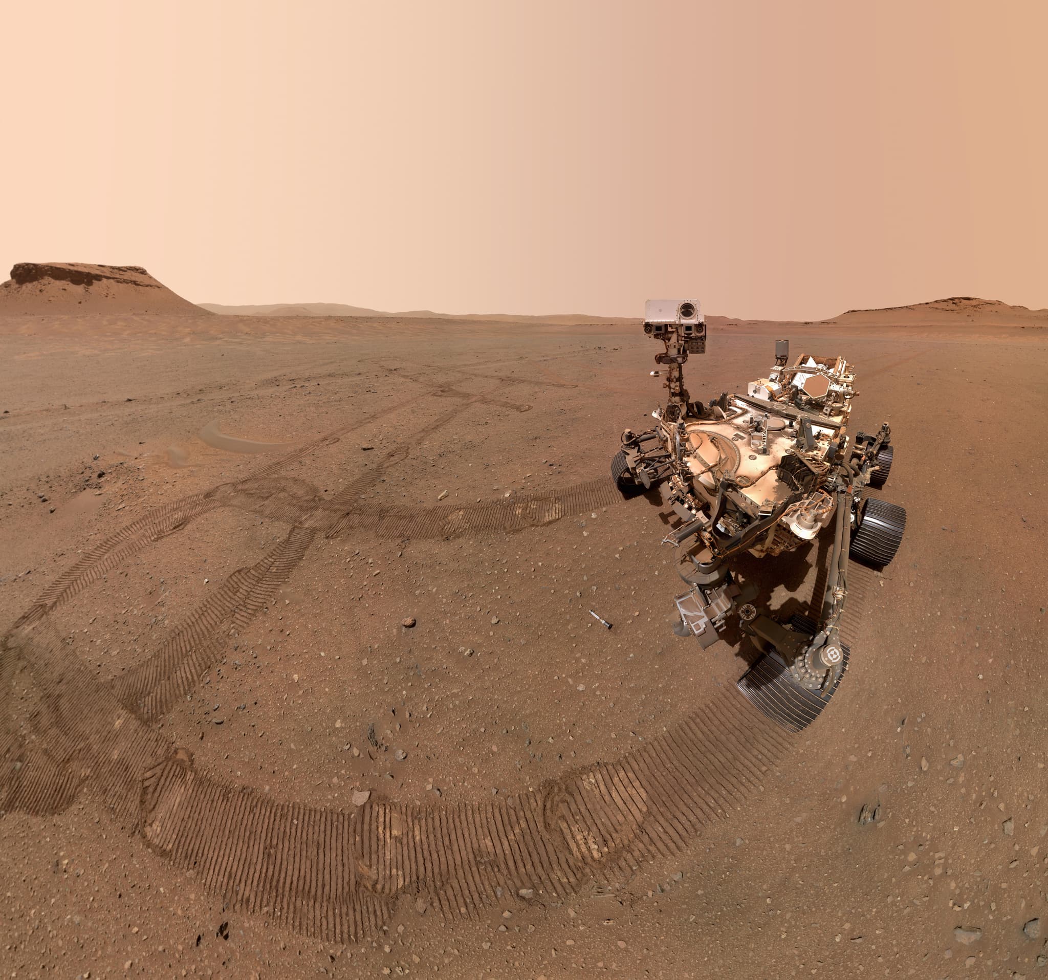 #3 Perseverance's Three Forks Sample Depot Selfie — Red Planet, Real Data: The Most Stunning Mars Rover Images