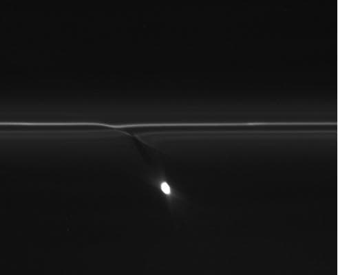 #7 F Ring Patterns — Prometheus Sculpts Saturn's Rings — Saturn Up Close: Cassini's Legacy in Its Most Iconic Frames