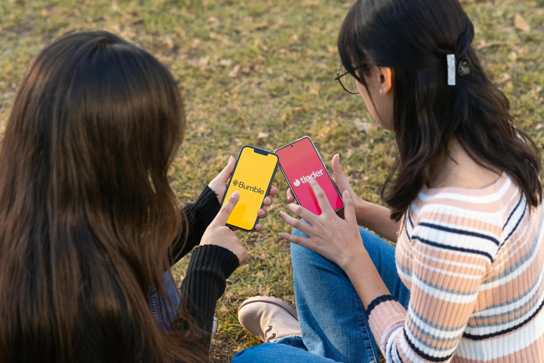 #3 Tinder — Top 10 Dating Apps Ranked by Success Rate