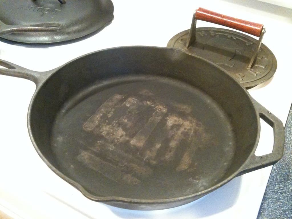 #7 Lodge Cast Iron Skillet — Top 10 Amazon Best Sellers That Live Up to the Hype