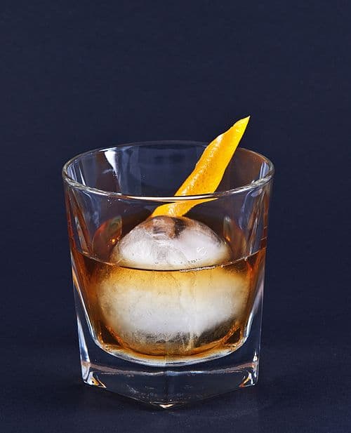 #7 Ritual Zero Proof Whiskey Alternative — Top 10 Non-Alcoholic Drinks That Don't Taste Like Compromise