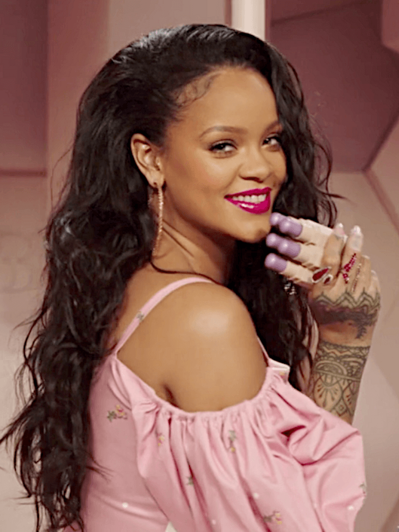 #1 Rihanna — Top 10 Richest Singers in the World