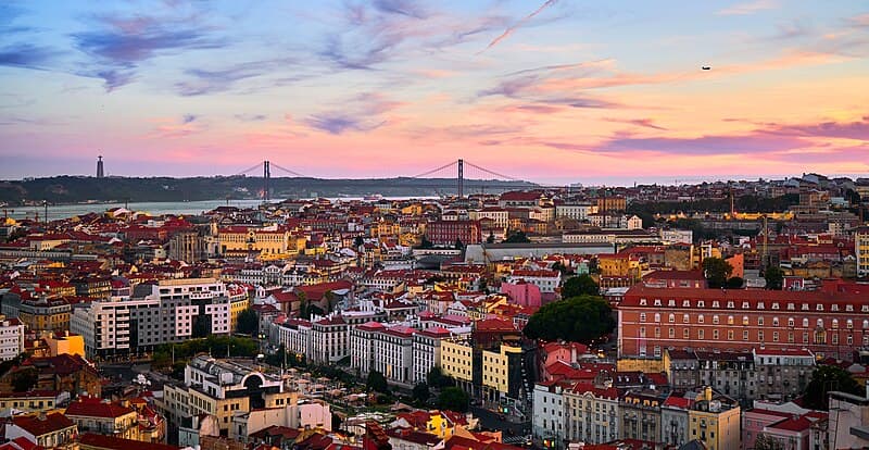 #4 Portugal — Top 10 Solo Travel Countries for First-Timers