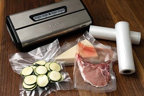 #8 Vacuum Sealer (FoodSaver) — Top 10 Meal Prep Containers and Systems That Actually Work (2026)